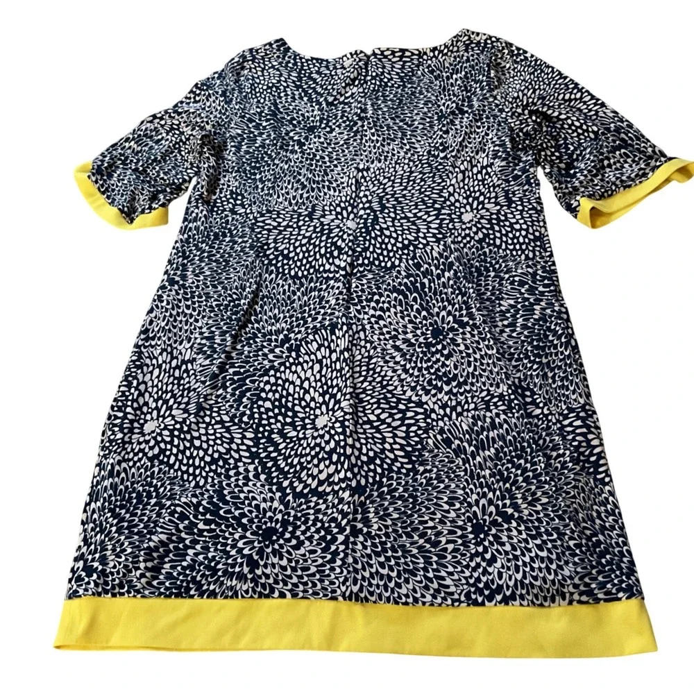 CJ Banks Navy Blue‎ White Floral Burst Shift Dress Yellow Trim 16W